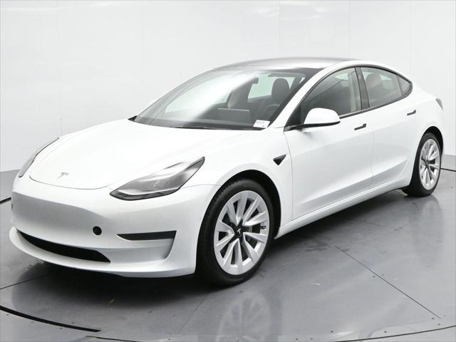2022 Tesla Model 3 Rear-Wheel Drive