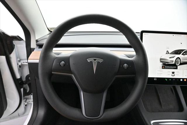 2022 Tesla Model 3 Rear-Wheel Drive