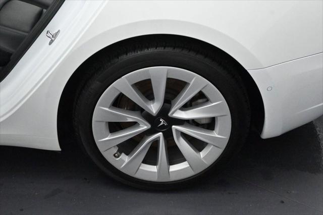 2022 Tesla Model 3 Rear-Wheel Drive