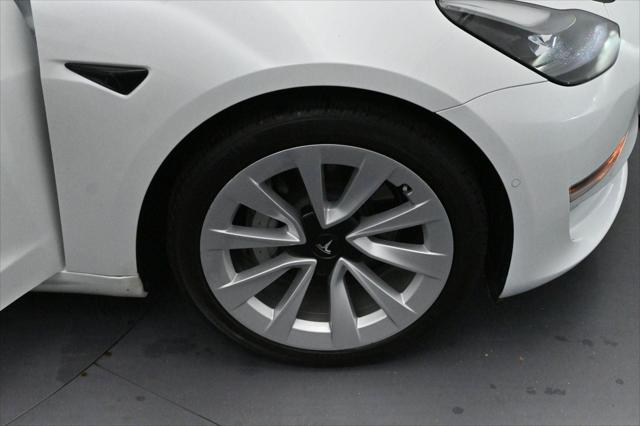 2022 Tesla Model 3 Rear-Wheel Drive