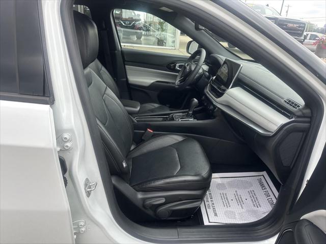 Used 2023 Jeep Compass Limited 4x4 For Sale in Toledo, OH