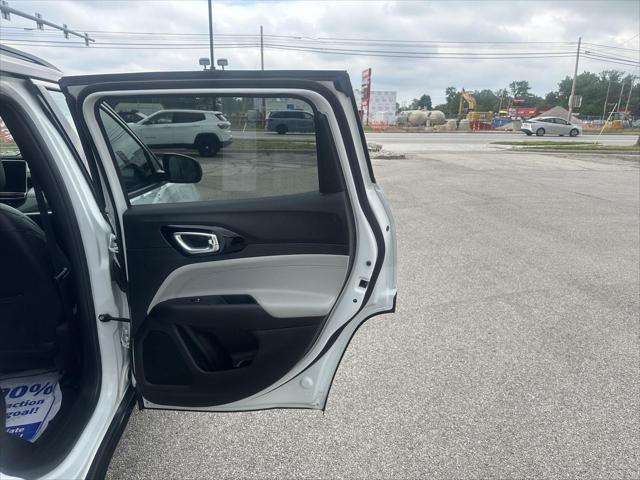 Used 2023 Jeep Compass Limited 4x4 For Sale in Toledo, OH