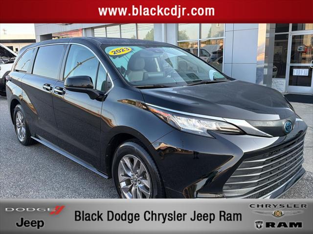 2023 Toyota Sienna XLE for sale in Statesville, NC