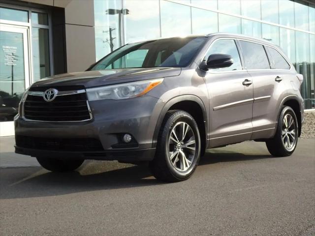 2016 Toyota Highlander for sale near Cincinnati, OH