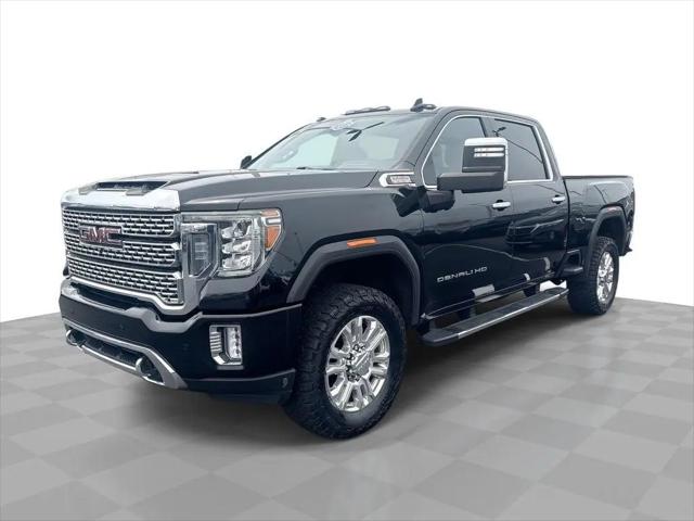 2020 GMC Sierra 2500HD 4WD Crew Cab Standard Bed Denali for sale in Center Line, MI