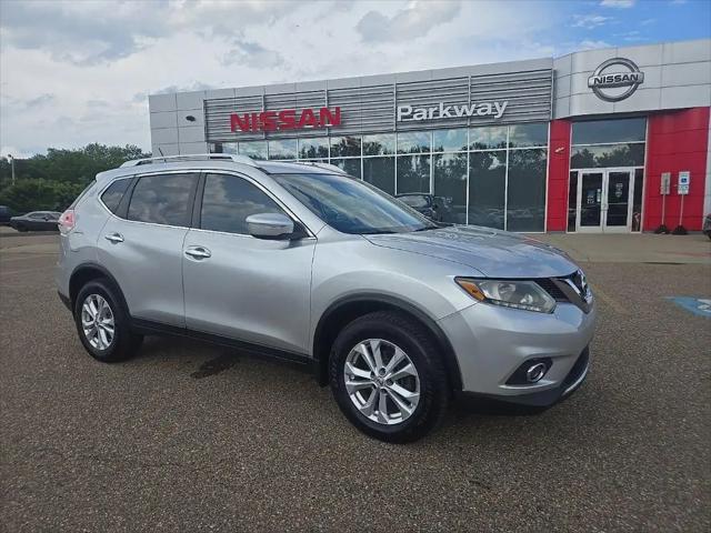 2015 Nissan Rogue SV for sale near Dover, OH