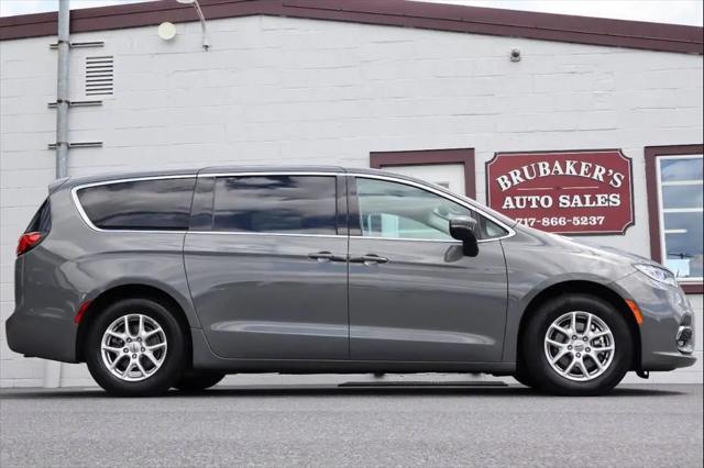 2023 Chrysler Pacifica Touring L for sale in Myerstown, PA