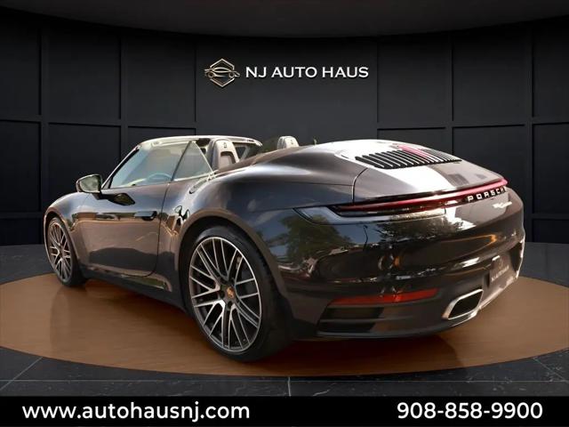 2021 Porsche 911 Carrera 4 Cabriolet