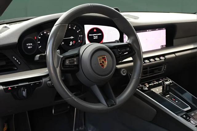 2021 Porsche 911 Carrera 4 Cabriolet