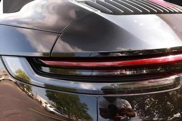 2021 Porsche 911 Carrera 4 Cabriolet