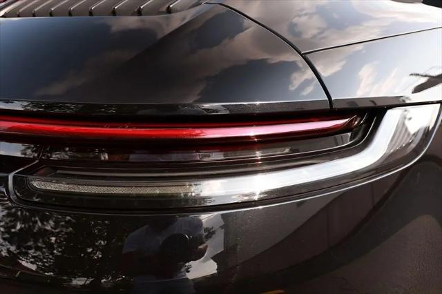 2021 Porsche 911 Carrera 4 Cabriolet