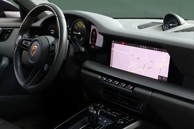 2021 Porsche 911 Carrera 4 Cabriolet