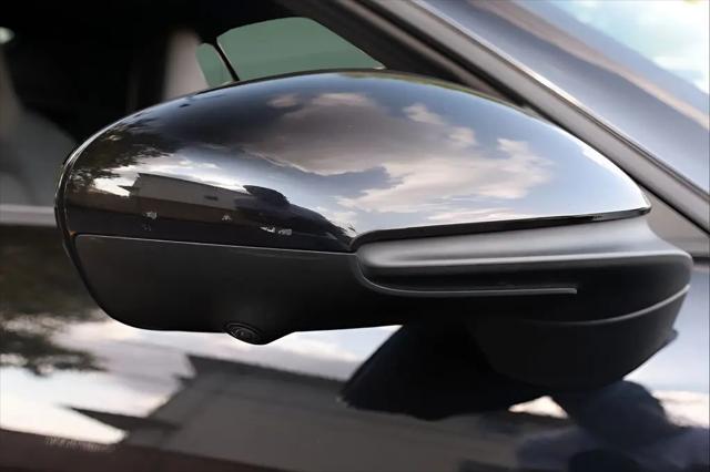 2021 Porsche 911 Carrera 4 Cabriolet