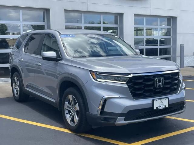 2025 Honda Pilot EX-L for sale in Green Bay, WI