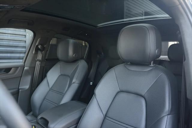 2025 Porsche Cayenne GTS