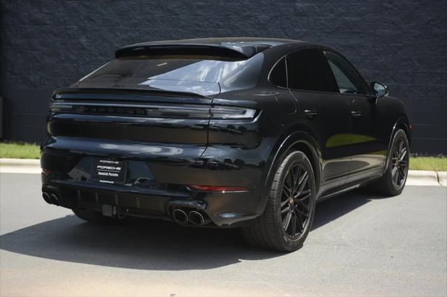2025 Porsche Cayenne GTS