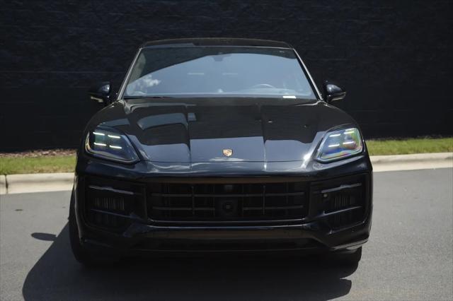 2025 Porsche Cayenne GTS