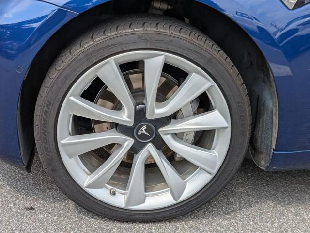 2020 Tesla Model 3 Standard Range Rear-Wheel Drive