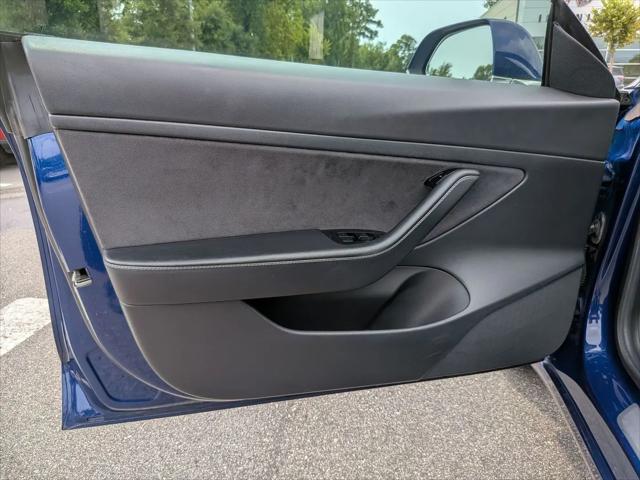 2020 Tesla Model 3 Standard Range Rear-Wheel Drive