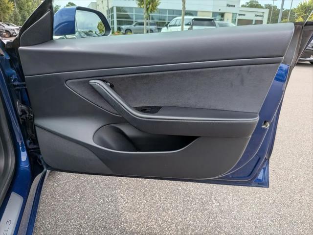 2020 Tesla Model 3 Standard Range Rear-Wheel Drive