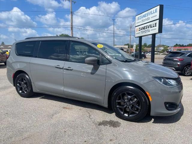 2020 Chrysler Pacifica Touring L Plus for sale in Zainesville, OH