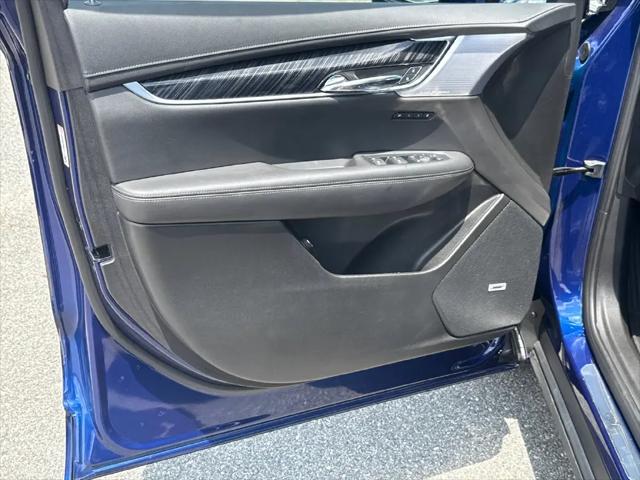 2025 Cadillac XT6 FWD Premium Luxury