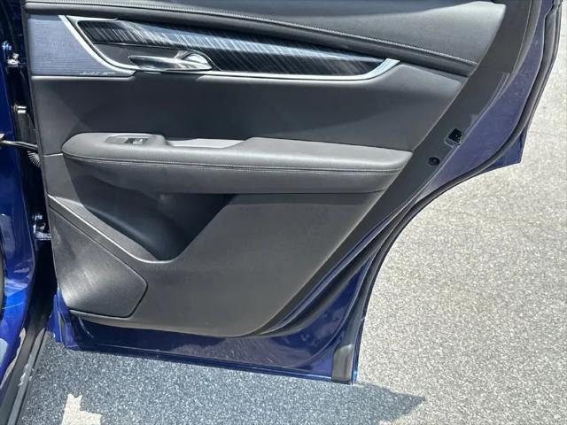 2025 Cadillac XT6 FWD Premium Luxury