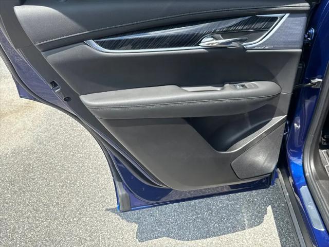 2025 Cadillac XT6 FWD Premium Luxury