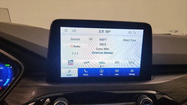 2020 Ford Escape Titanium Hybrid