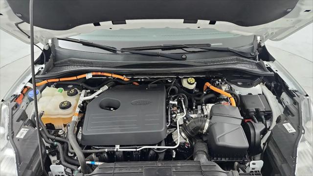 2020 Ford Escape Titanium Hybrid