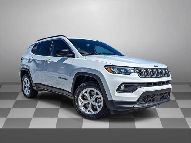 2024 Jeep Compass Latitude 4x4 for sale in Springfield, MO