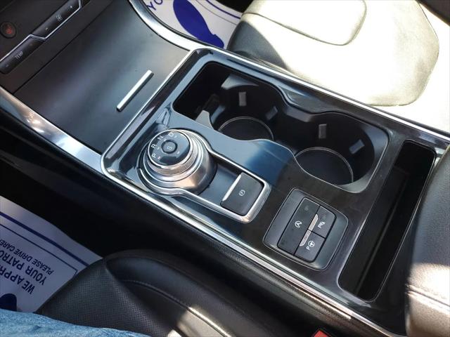 2019 Ford Edge Titanium