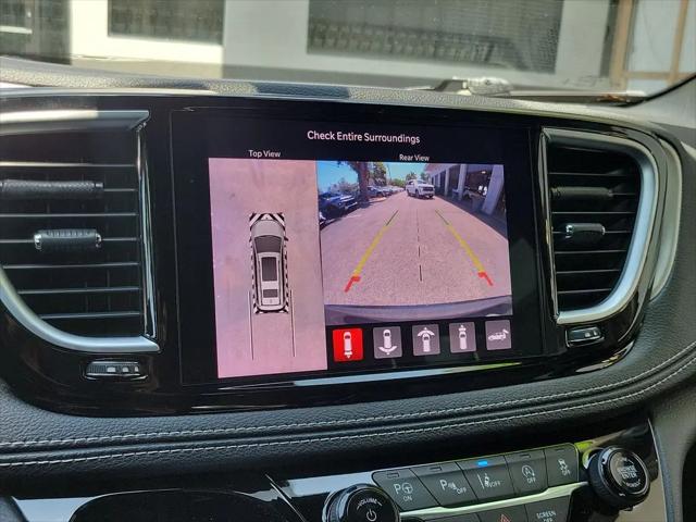 2022 Chrysler Pacifica Limited