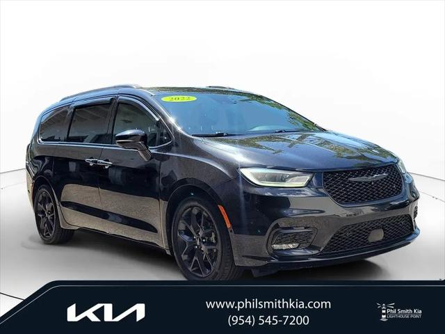 2022 Chrysler Pacifica Limited for sale in Lighthouse Point, FL