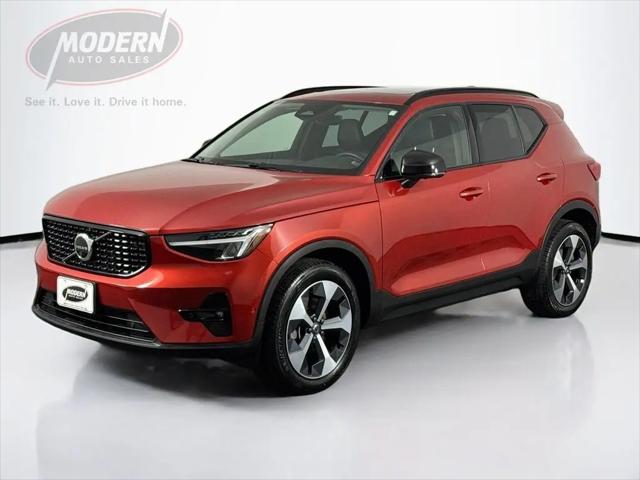 2023 Volvo XC40 B5 Ultimate Dark Theme for sale in Tyngsboro, MA
