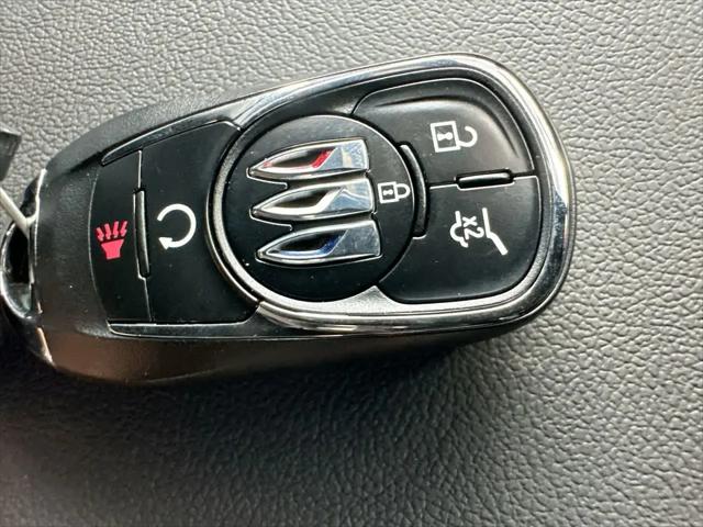 2026 Buick NV Sport Touring FWD