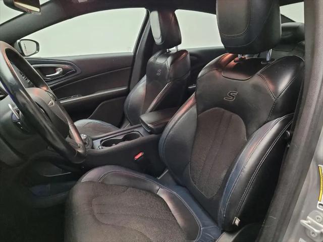 2015 Chrysler 200 S