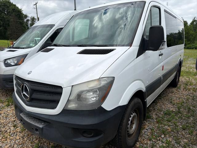 2014 Freightliner Sprinter 2500 Normal Roof 2014 Freightliner Sprinter 2500 Normal Roof