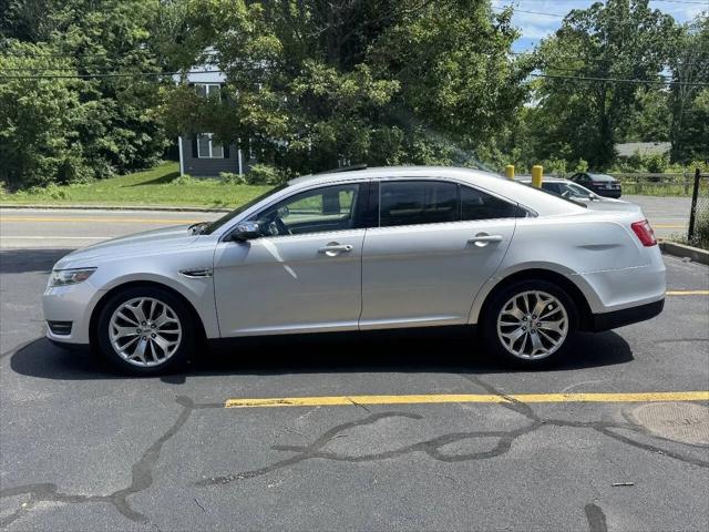 2015 Ford Taurus Limited