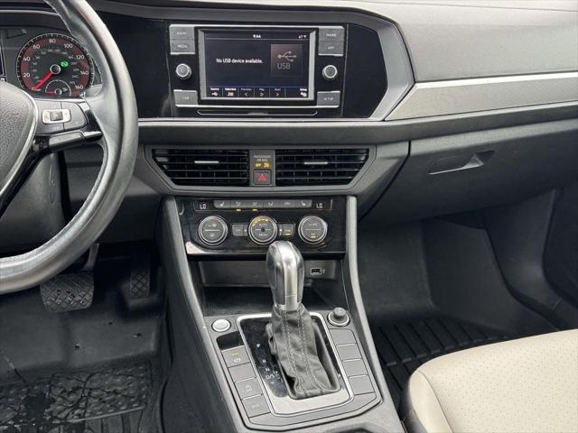 2019 Volkswagen Jetta 1.4T R-Line 2019 Volkswagen Jetta 1.4T R-Line