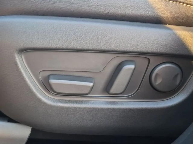 2026 Mazda X-90 3.3 Turbo Select