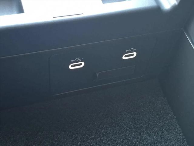 2026 Mazda X-90 3.3 Turbo Select