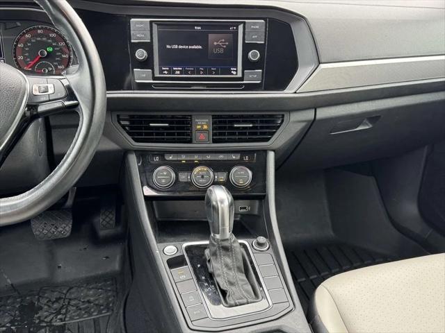 2019 Volkswagen Jetta 1.4T R-Line 2019 Volkswagen Jetta 1.4T R-Line