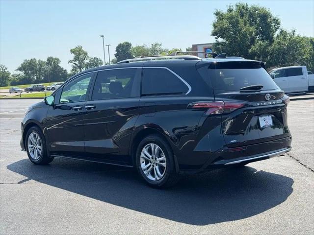 2021 Toyota Sienna Platinum