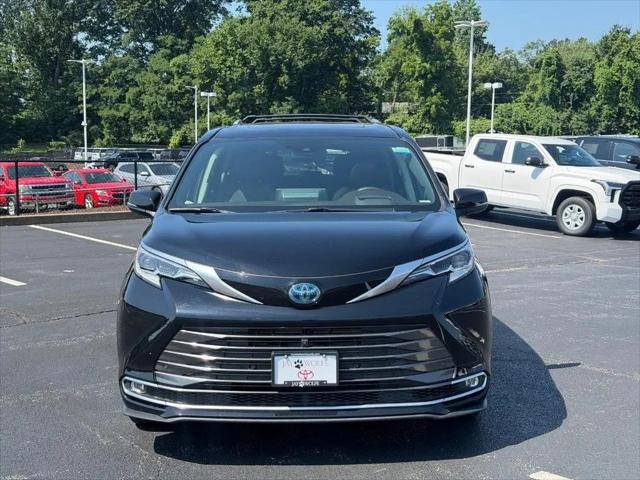 2021 Toyota Sienna Platinum