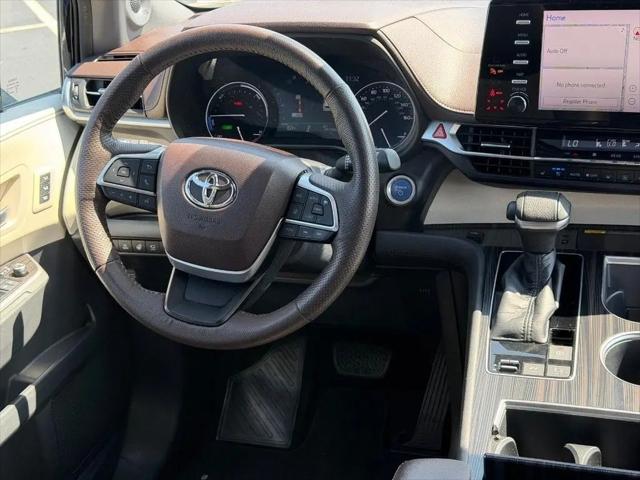 2021 Toyota Sienna Platinum
