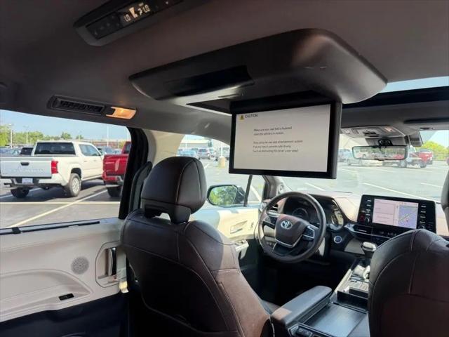 2021 Toyota Sienna Platinum