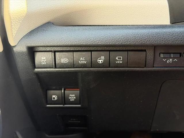 2021 Toyota Sienna Platinum