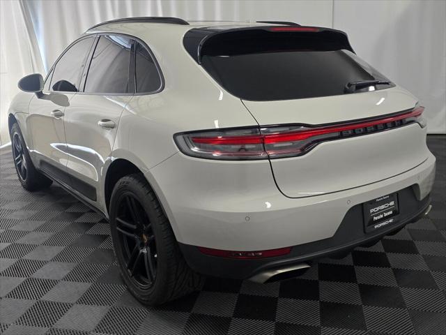 2021 Porsche Macan Unknown