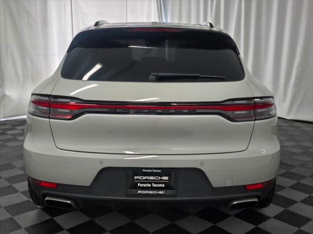 2021 Porsche Macan Unknown